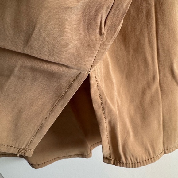 Max Studio Short-Sleeve Utility Blouse in Camel - Picture 3 of 4